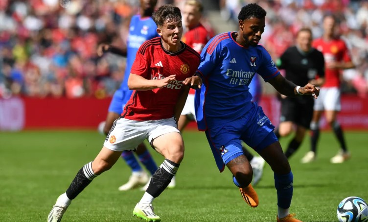 Dự đoán tỷ số bóng đá Lyonnais vs Man United chuẩn thắng